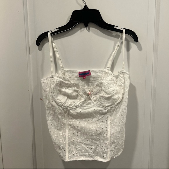 Edikted Tops - Edikted Tabi Cotton Lace Corset White With Pink Rose